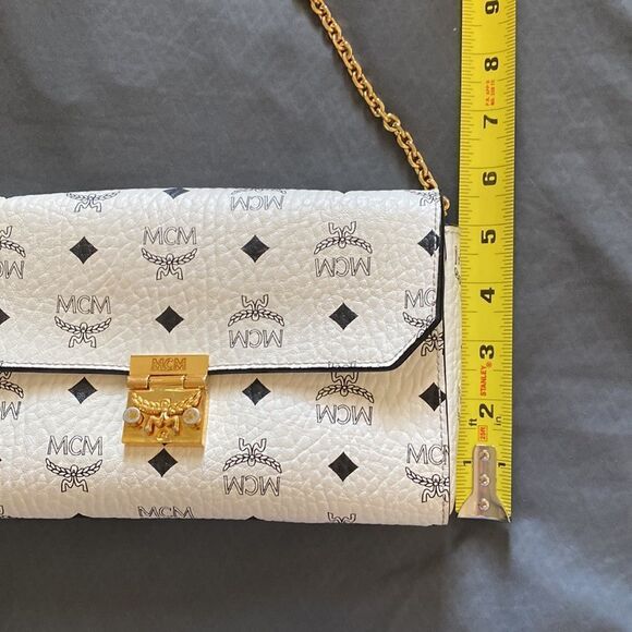 MCM Women’s White All Over Logo Print Shoulder Bag - Picture 13 of 14